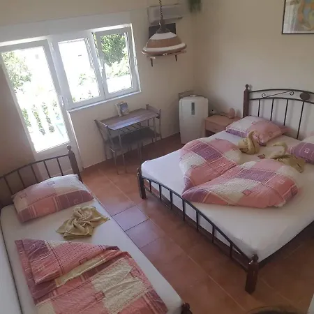 Kuca U Mornara